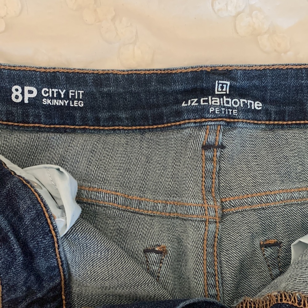 womens dark wash skinny jeans - Picture 4 of 4